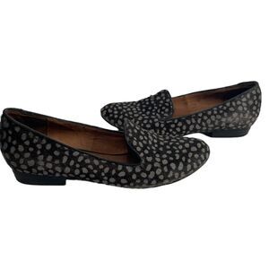 jeffrey Campbell spotted fur Loafer flats Size 6.5